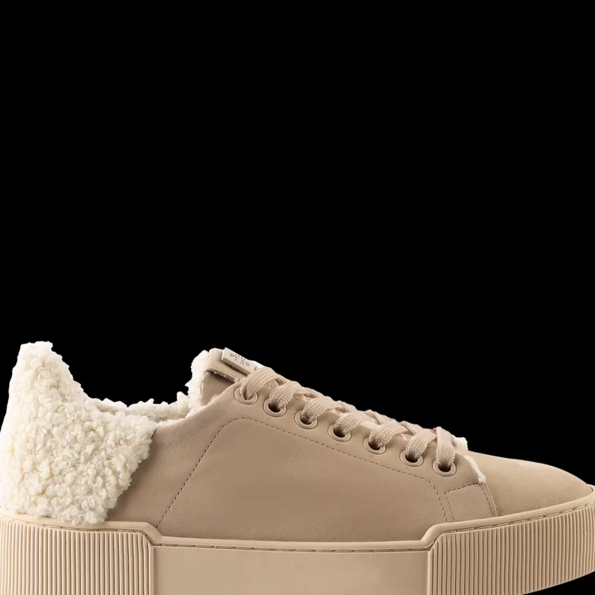 New FLUFFY Sneaker Sneaker