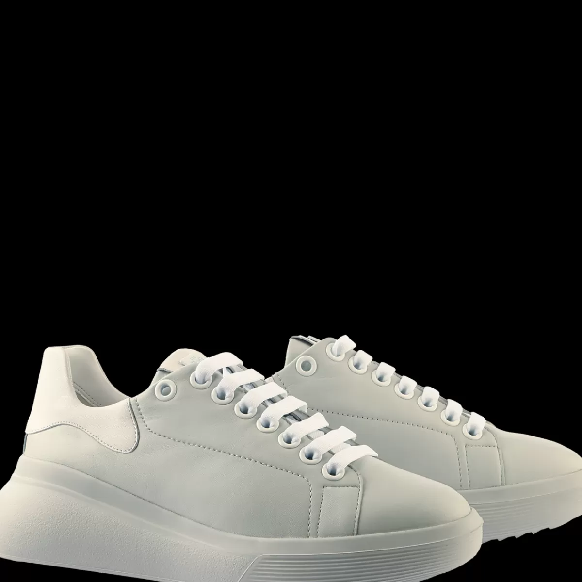 Shop WAVE Sneaker Sneaker